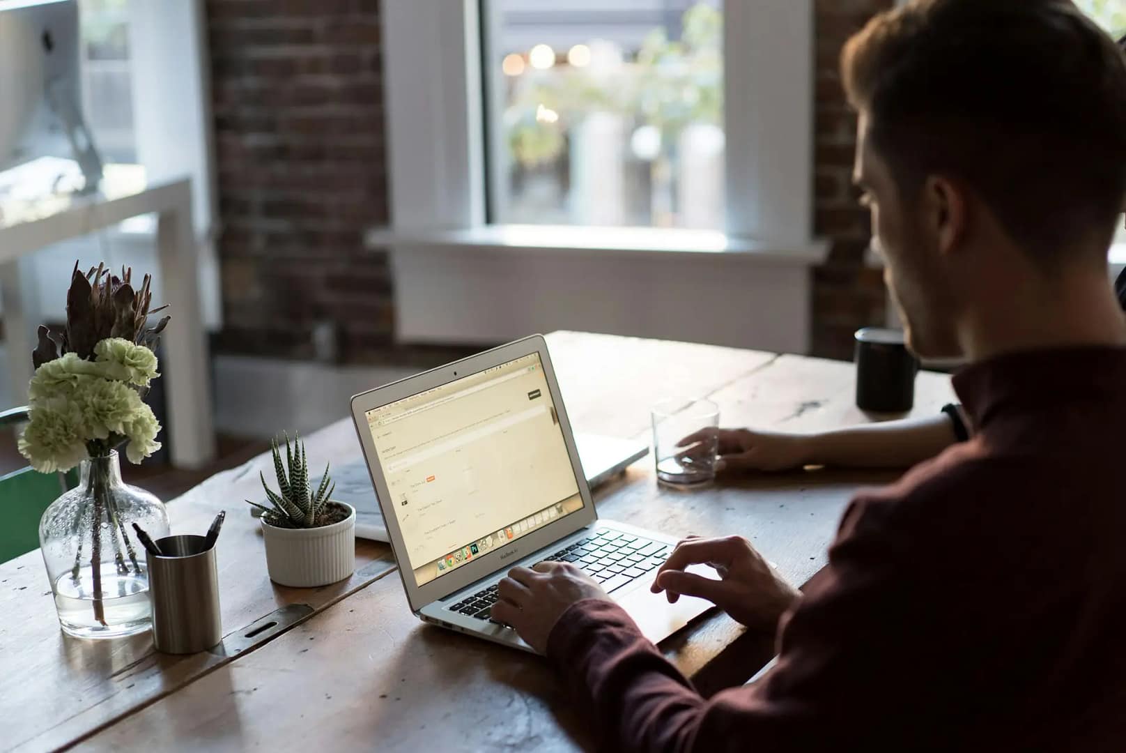 Como divulgar o negócio online e aumentar a presença digital?